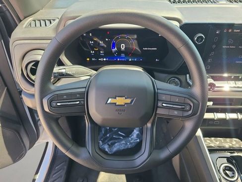 New 2026 Chevrolet Colorado W/T image 17