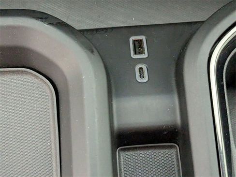 Certified 2024 GMC Sierra 2500 AT4 w/ Technology Package image 24