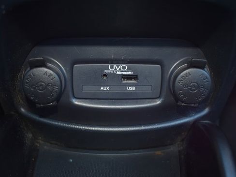 Used 2013 Kia Soul + w/ Audio Pkg image 23