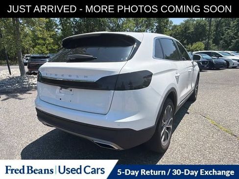 Used 2022 Lincoln Nautilus Reserve AWD/4WD image 8