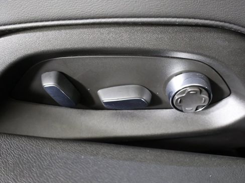 Used 2023 Chevrolet Corvette Stingray image 35