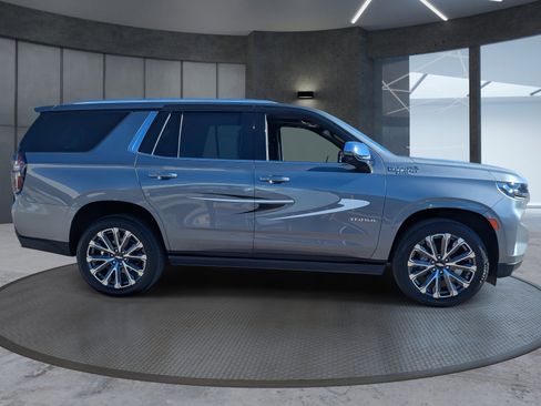 Used 2022 Chevrolet Tahoe High Country image 7