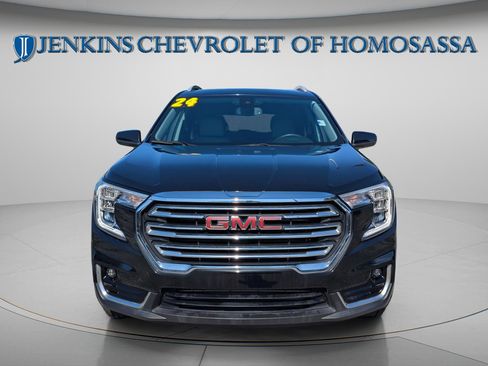 Used 2024 GMC Terrain SLT FWD image 11