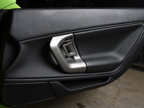 Used 2006 Lamborghini Gallardo image 24