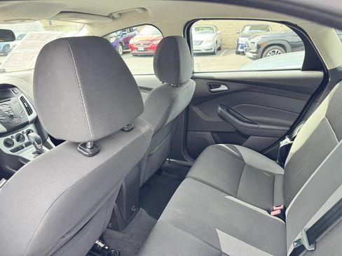 Used 2013 Ford Focus SE FWD image 27