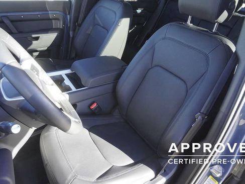 Used 2025 Land Rover Defender 110 S image 20