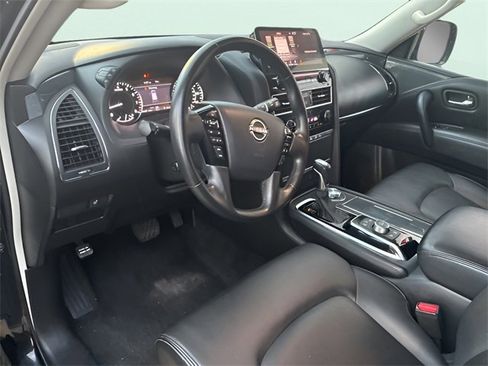 Used 2022 Nissan Armada SV image 20