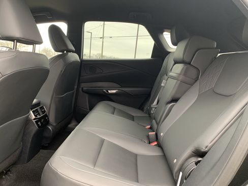 Certified 2025 Lexus RX 350 FWD image 32