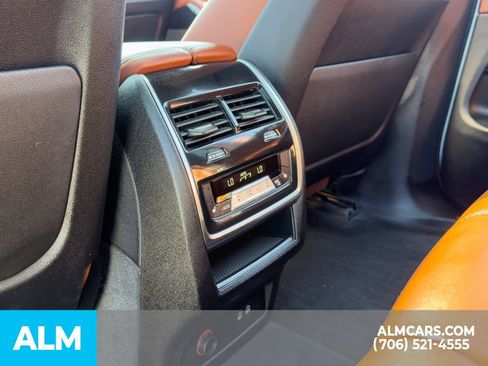Used 2024 BMW X5 M60i AWD/4WD image 38
