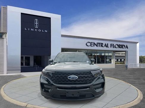 Used 2020 Ford Explorer XLT w/ Comfort Package image 13