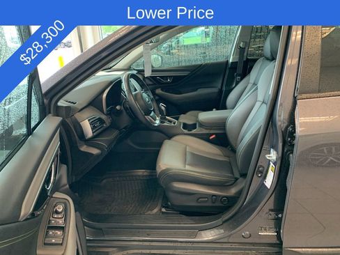 Used 2023 Subaru Outback Onyx Edition AWD/4WD image 3