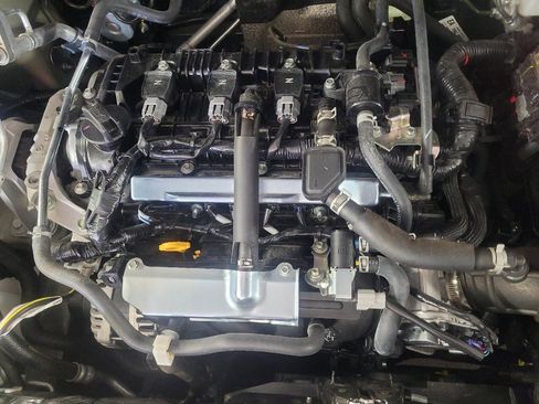 Used 2025 Nissan Versa S w/ Trunk Package FWD image 30