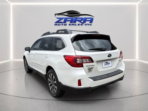 Used 2015 Subaru Outback 2.5i Limited AWD/4WD image 5