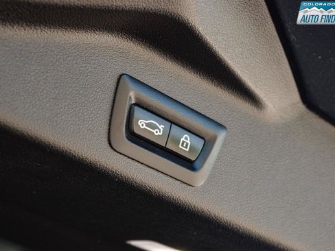 Used 2021 BMW X5 M50i AWD/4WD image 28