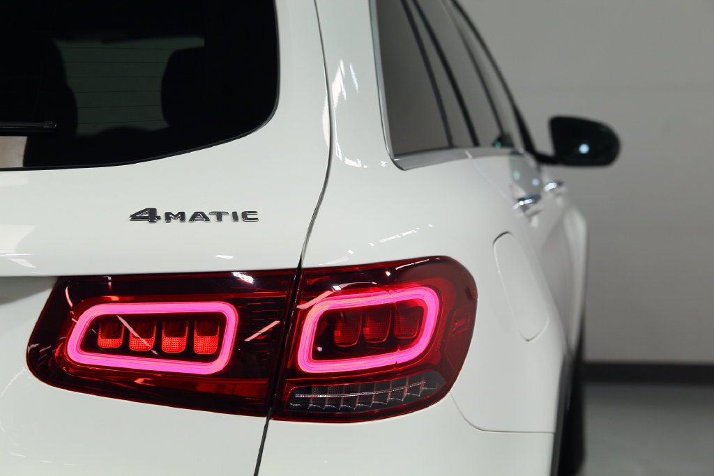 Certified 2022 Mercedes-Benz GLC 300 4MATIC image 17