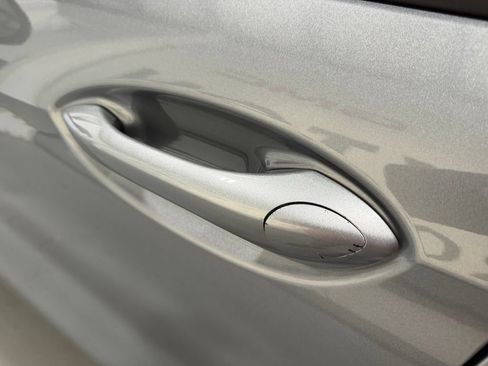 Used 2025 Buick Envista Sport Touring FWD image 12