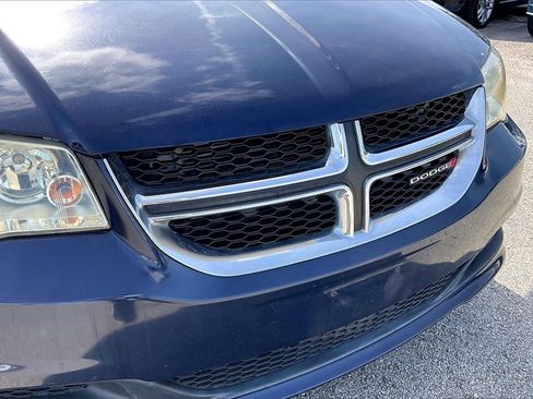 Used 2013 Dodge Grand Caravan SXT w/ UConnect Hands-Free Group image 33