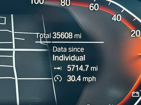 Used 2022 BMW X5 xDrive40i w/ Premium Package AWD/4WD image 25