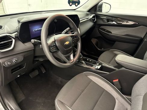 Certified 2024 Chevrolet TrailBlazer LS w/ LS Convenience Package AWD/4WD image 10