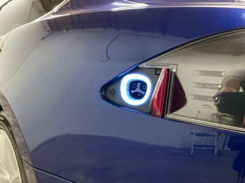 Used 2016 Tesla Model S 70D AWD/4WD image 86