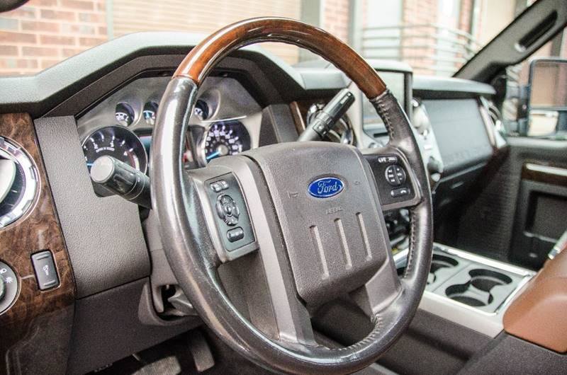 Used 2014 Ford F350 Lariat w/ Camper Package AWD/4WD image 8