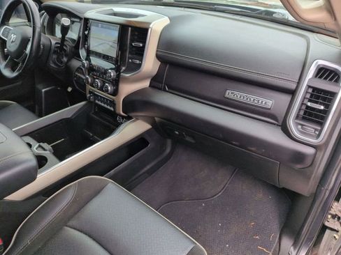 Used 2022 RAM 3500 Laramie AWD/4WD image 35