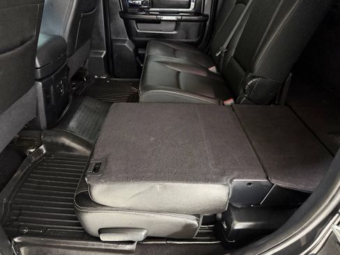 Used 2016 RAM 3500 Laramie AWD/4WD image 39