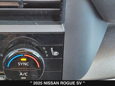 Used 2025 Nissan Rogue SV w/ SV Premium Package image 22