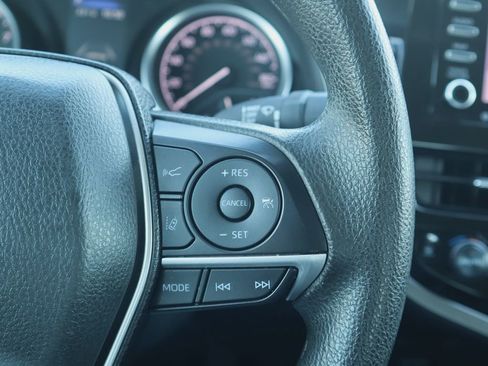 Used 2024 Toyota Camry LE w/ Convenience Package image 16