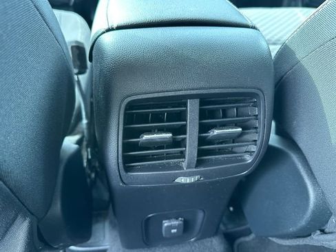 Used 2020 Ford Escape SE Sport image 15