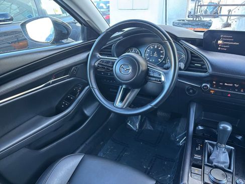 Used 2025 MAZDA MAZDA3 s image 31