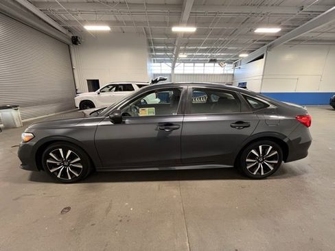 Used 2023 Honda Civic EX image 6