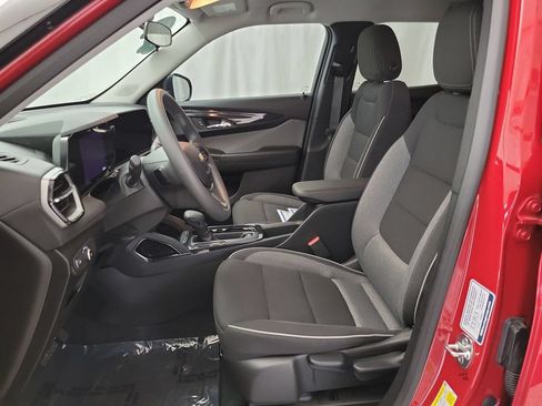 Certified 2026 Chevrolet TrailBlazer LS w/ LS Convenience Package AWD/4WD image 9