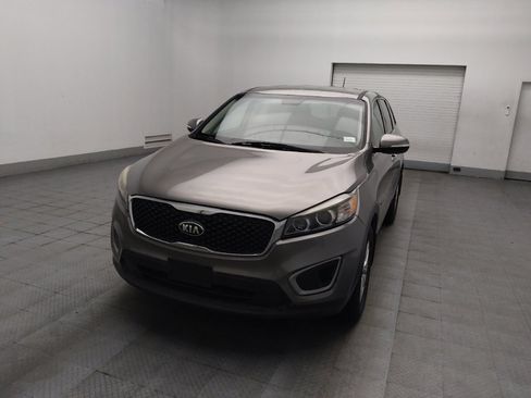 Used 2016 Kia Sorento L FWD image 15