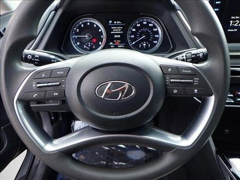 Used 2023 Hyundai Sonata SEL image 12