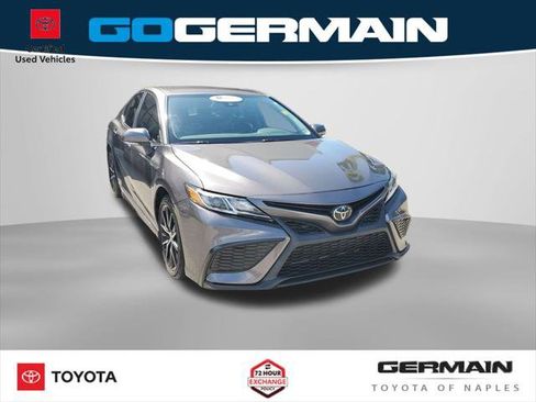 Certified 2022 Toyota Camry SE FWD image 5