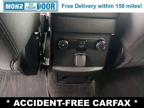 Used 2018 Ford Explorer XLT w/ Equipment Group 201A image 33