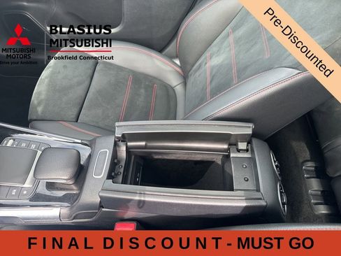 Used 2021 Mercedes-Benz GLB 250 4MATIC w/ AMG Line image 36