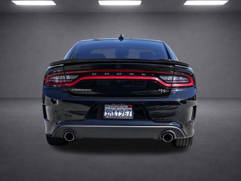 Used 2023 Dodge Charger R/T RWD image 5