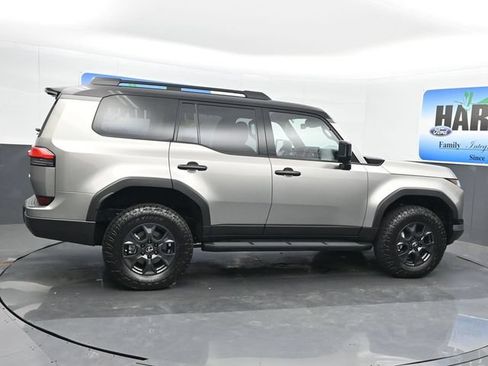 Used 2026 Lexus GX 550 w/ Accessory Package (CT) AWD/4WD image 6
