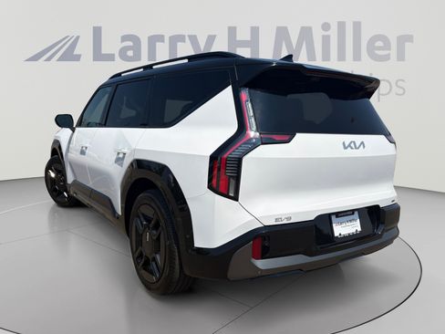 Used 2026 Kia EV9 GT-Line AWD/4WD image 4