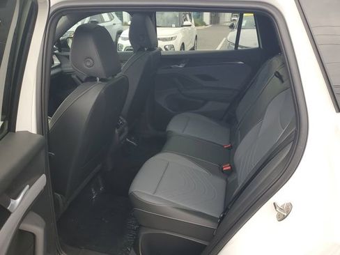 New 2026 Volkswagen Tiguan SE R-Line image 11