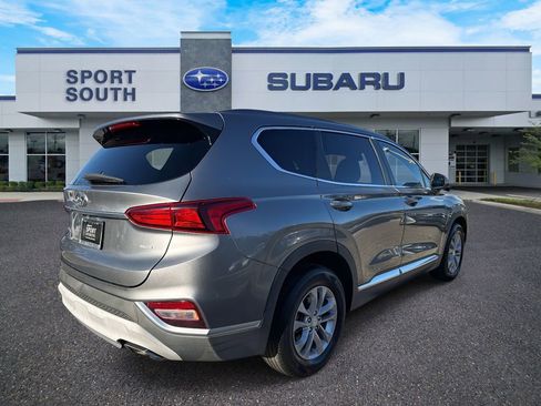 Used 2019 Hyundai Santa Fe SE image 3