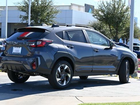 New 2026 Subaru Crosstrek 2.5i Limited image 3