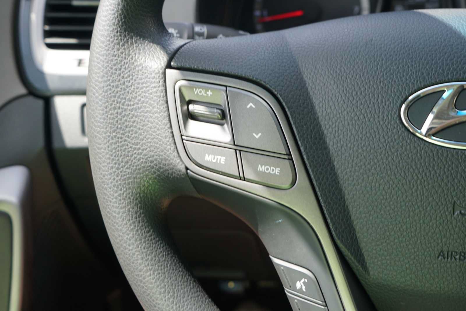 Used 2015 Hyundai Santa Fe Sport AWD/4WD image 13