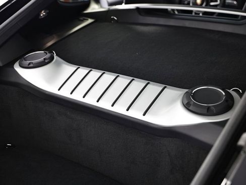 Certified 2025 Porsche 718 Cayman RWD image 30