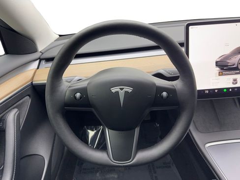 Used 2023 Tesla Model 3 Standard Range image 51
