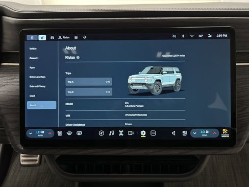 Used 2023 Rivian R1S Adventure AWD/4WD image 29