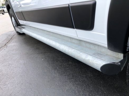 Used 2025 RAM ProMaster 2500 w/ U-Haul Equipment Group FWD image 12