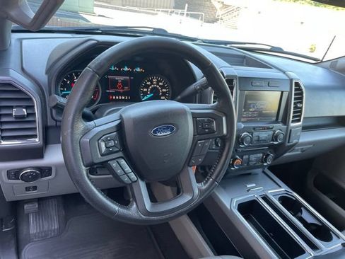 Used 2015 Ford F150 XLT w/ Equipment Group 302A Luxury AWD/4WD image 31